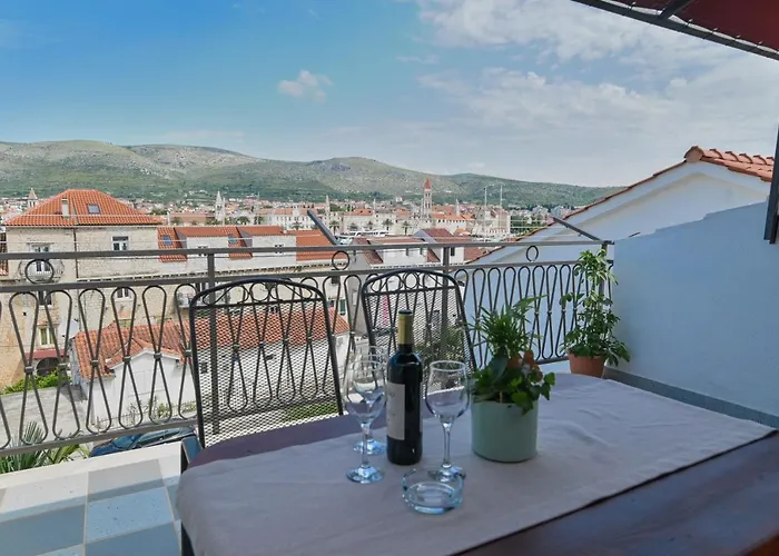 Konukevi Kate Trogir