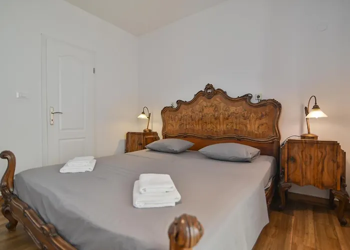 Konukevi Kate Trogir