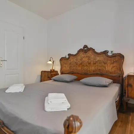 Pensionat Kate Trogir