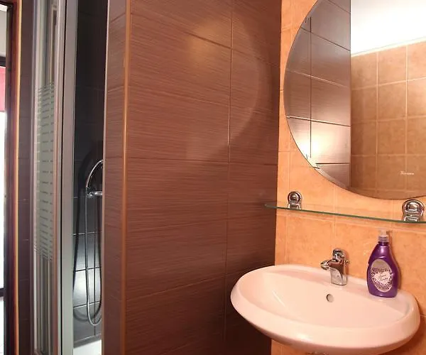 Kate 3* 特罗吉尔